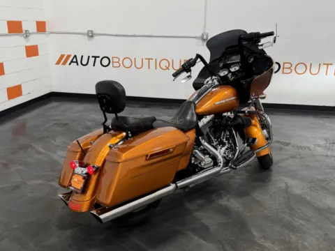 Another view of 2015 HARLEY DAVIDSON ROAD GLIDE SPECIAL FLTRXS for sale in Columbus, OH at Moto Boutique