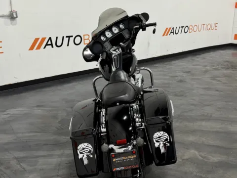 More photos of 2022 HARLEY DAVIDSON STREET GLIDE FLHX at Moto Boutique, OH