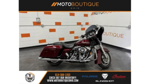 Red 2008 HARLEY DAVIDSON STREET GLIDE FLHX for sale in Columbus, OH