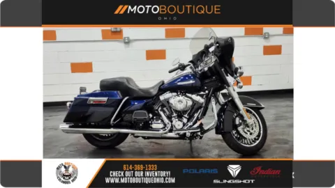 Blue 2012 HARLEY DAVIDSON ULTRA LIMITED FLHTK for sale in Columbus, OH