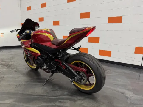 Photos of 2017 SUZUKI GSXR 1000 for sale in Columbus, OH at Moto Boutique