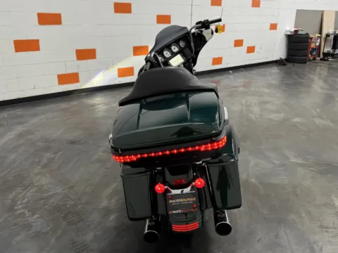 More photos of 2016 HARLEY DAVIDSON STREET GLIDE SPECIAL FLHXS at Moto Boutique, OH