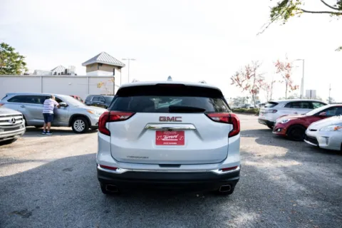 Another view of 2020 GMC Terrain SLT for sale in Statesboro, GA at Jarrard Pre-Owned Vehicles