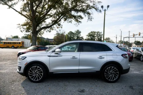 Photos of 2019 Lincoln Nautilus Reserve for sale in Statesboro, GA at Jarrard Pre-Owned Vehicles