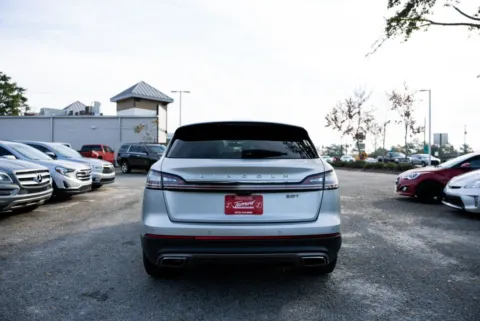More photos of 2019 Lincoln Nautilus Reserve at Jarrard Pre-Owned Vehicles, GA