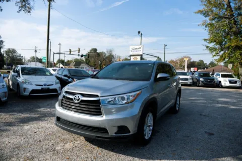 Gray 2016 Toyota RAV4 LE for sale in Statesboro, GA