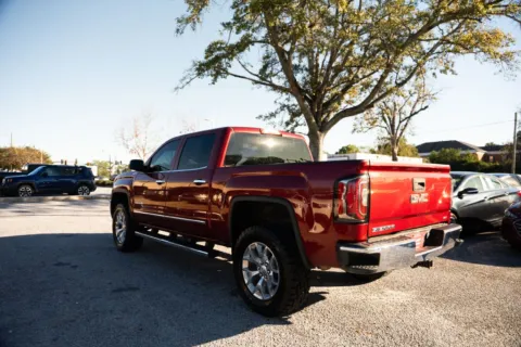 Another view of 2018 GMC Sierra 1500 SLT for sale in Statesboro, GA at Jarrard Pre-Owned Vehicles