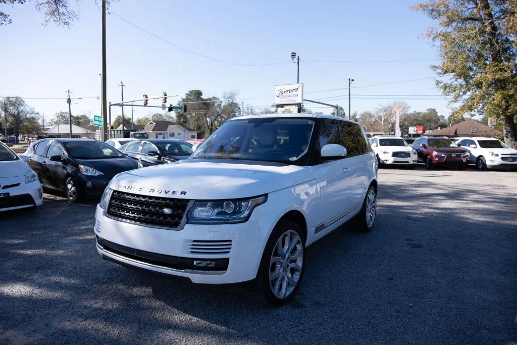 2016 Land Rover Range Rover HSE's photo