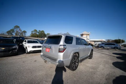 More photos of 2016 Toyota 4Runner at Jarrard Pre-Owned Vehicles, GA