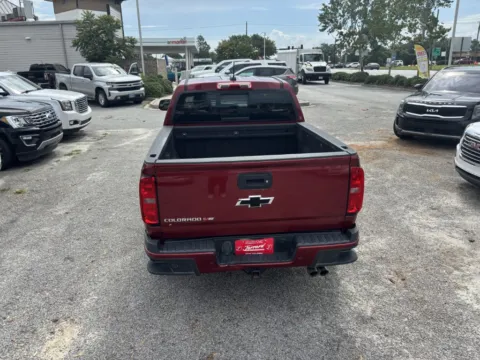 Another view of 2019 CHEVROLET COLORADO Z71 for sale in Statesboro, GA at Jarrard Pre-Owned Vehicles