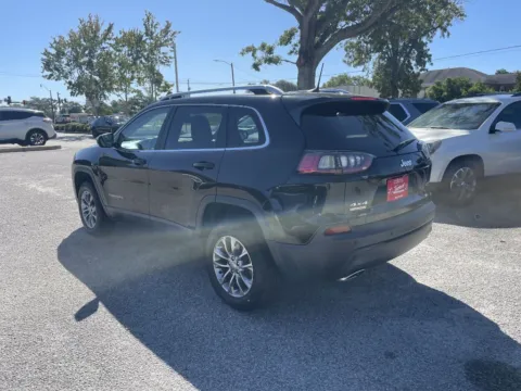 Photos of 2019 JEEP CHEROKEE LATITUDE PLUS for sale in Statesboro, GA at Jarrard Pre-Owned Vehicles