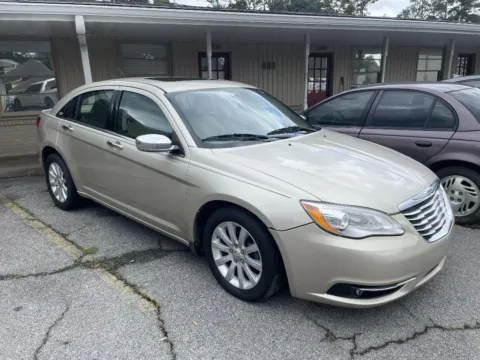Another view of 2013 CHRYSLER 200 LIMITED for sale in Statesboro, GA at Jarrard Pre-Owned Vehicles