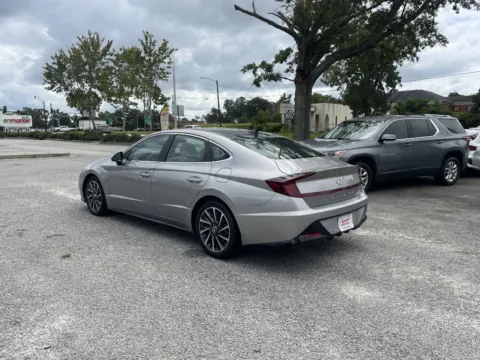 Another view of 2021 HYUNDAI SONATA LIMITED for sale in Statesboro, GA at Jarrard Pre-Owned Vehicles