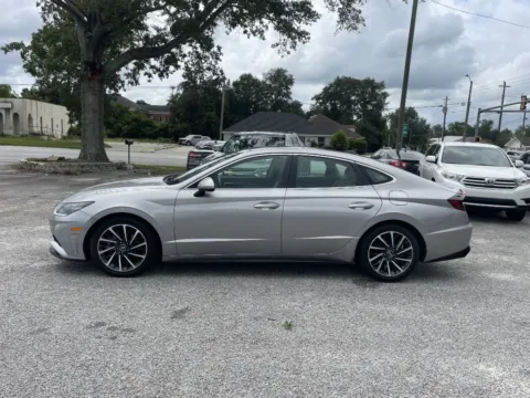 Photos of 2021 HYUNDAI SONATA LIMITED for sale in Statesboro, GA at Jarrard Pre-Owned Vehicles