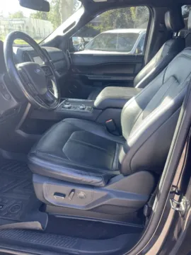 More photos of 2020 FORD EXPEDITION MAX LIMITED at Jarrard Pre-Owned Vehicles, GA