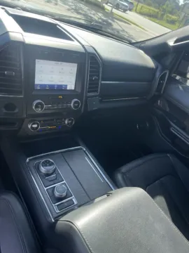 More photos of 2020 FORD EXPEDITION MAX LIMITED at Jarrard Pre-Owned Vehicles, GA