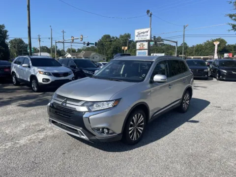 Silver 2020 Mitsubishi Outlander for sale in Statesboro, GA