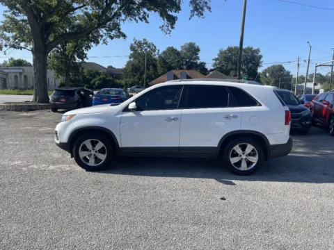 Photos of 2013 Kia Sorento EX for sale in Statesboro, GA at Jarrard Pre-Owned Vehicles