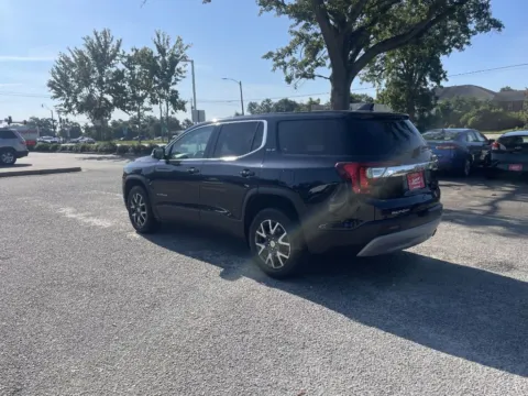 Another view of 2021 GMC Acadia SLE for sale in Statesboro, GA at Jarrard Pre-Owned Vehicles