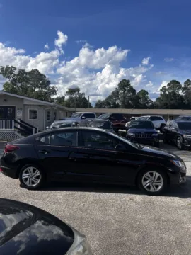 Photos of 2020 Hyundai Elantra SEL for sale in Statesboro, GA at Jarrard Pre-Owned Vehicles