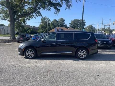 Photos of 2019 Chrysler Pacifica Limited for sale in Statesboro, GA at Jarrard Pre-Owned Vehicles
