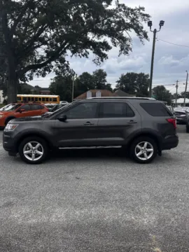 Photos of 2019 Ford Explorer XLT for sale in Statesboro, GA at Jarrard Pre-Owned Vehicles