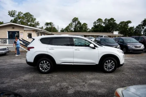 More photos of 2020 Hyundai Santa Fe SEL at Jarrard Pre-Owned Vehicles, GA