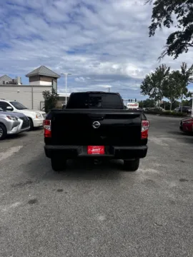 Black 2017 Nissan Titan XD SL for sale in Statesboro, GA