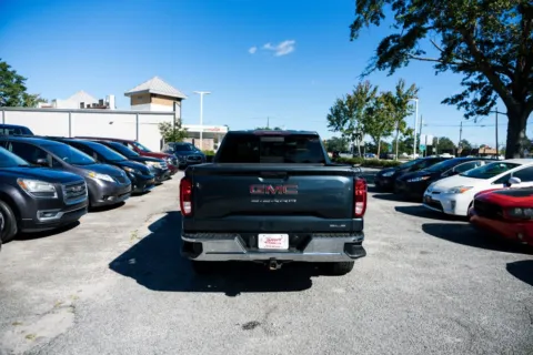 Another view of 2019 GMC Sierra 1500 SLE for sale in Statesboro, GA at Jarrard Pre-Owned Vehicles