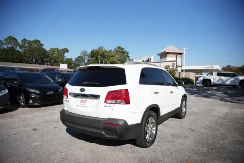 More photos of 2013 Kia Sorento EX at Jarrard Pre-Owned Vehicles, GA
