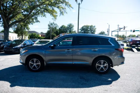 Another view of 2017 INFINITI QX60 for sale in Statesboro, GA at Jarrard Pre-Owned Vehicles