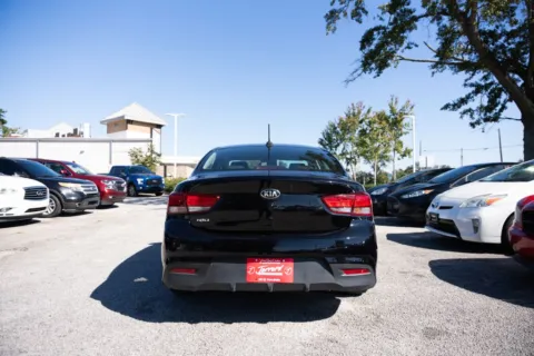 More photos of 2020 Kia Rio LX at Jarrard Pre-Owned Vehicles, GA