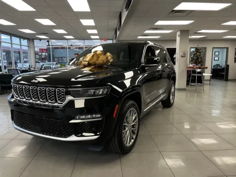 Another view of 2025 Jeep Grand Cherokee Summit for sale in West Memphis, AR at D3 Chrysler Dodge Jeep Ram