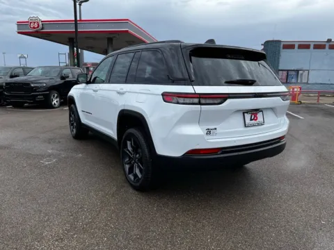 More photos of 2025 Jeep Grand Cherokee Limited at D3 Chrysler Dodge Jeep Ram, AR