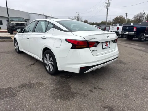 More photos of 2024 Nissan Altima 2.5 S at D3 Chrysler Dodge Jeep Ram, AR