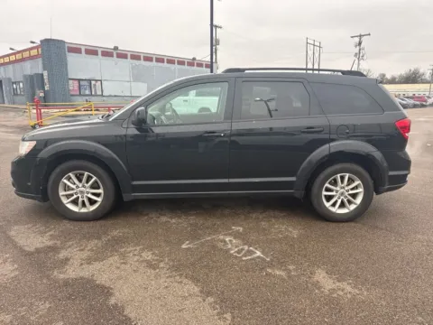 More photos of 2019 Dodge Journey SE at D3 Chrysler Dodge Jeep Ram, AR