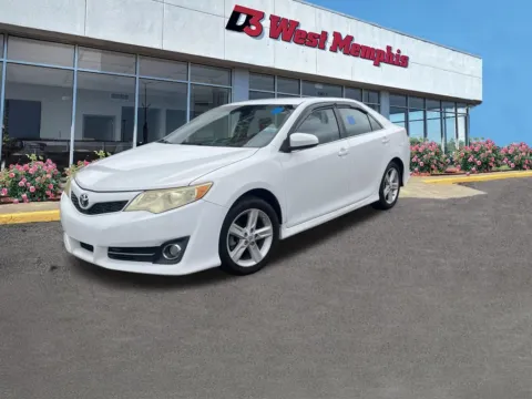 White 2014 Toyota Camry L for sale in West Memphis, AR