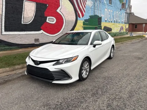 White 2022 Toyota Camry LE for sale in West Memphis, AR