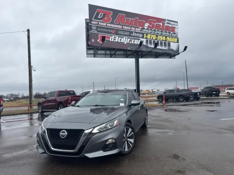 Photos of 2021 Nissan Altima 2.5 SL for sale in West Memphis, AR at D3 Chrysler Dodge Jeep Ram