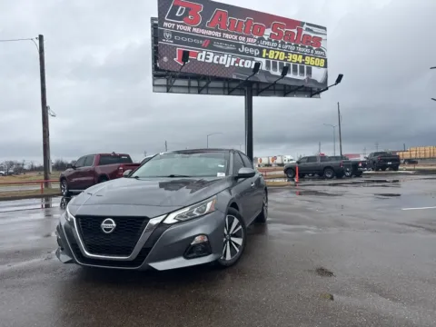 Another view of 2021 Nissan Altima 2.5 SL for sale in West Memphis, AR at D3 Chrysler Dodge Jeep Ram