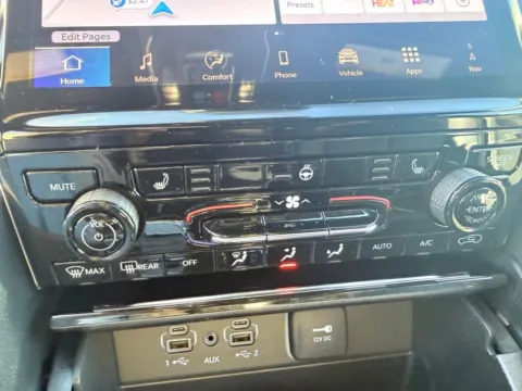 More photos of 2025 Jeep Grand Cherokee L Limited at D3 Chrysler Dodge Jeep Ram, AR