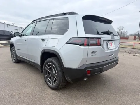 More photos of 2026 Jeep Cherokee Laredo at D3 Chrysler Dodge Jeep Ram, AR