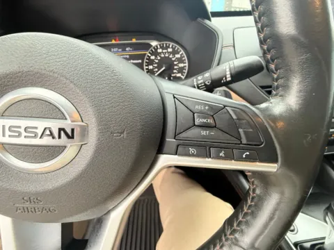 Photos of 2022 Nissan Altima 2.5 SR for sale in West Memphis, AR at D3 Chrysler Dodge Jeep Ram