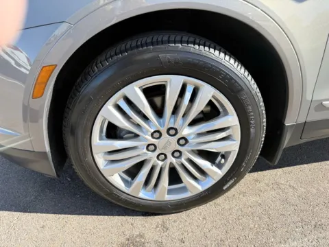 More photos of 2017 Cadillac XT5 Luxury at D3 Chrysler Dodge Jeep Ram, AR