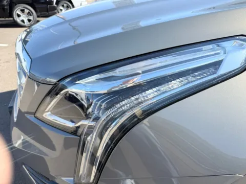 More photos of 2017 Cadillac XT5 Luxury at D3 Chrysler Dodge Jeep Ram, AR