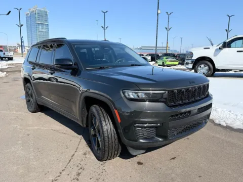 More photos of 2022 Jeep Grand Cherokee L Limited at D3 Chrysler Dodge Jeep Ram, AR