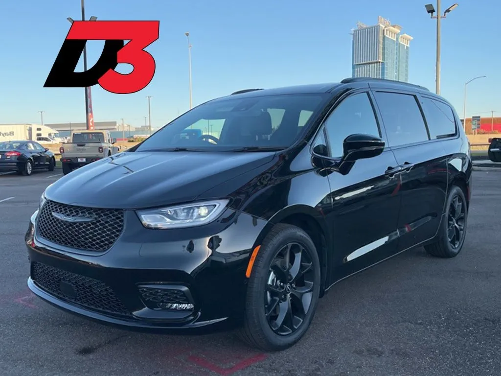 Black 2026 Chrysler Pacifica Select for sale in West Memphis, AR