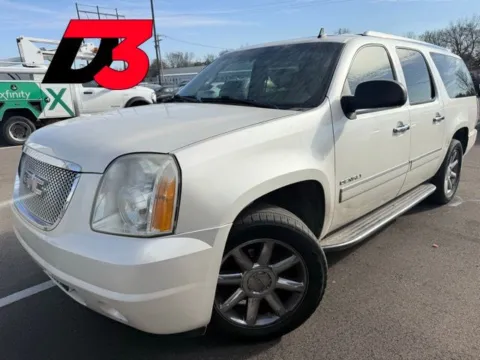 White 2011 GMC Yukon XL Denali for sale in West Memphis, AR