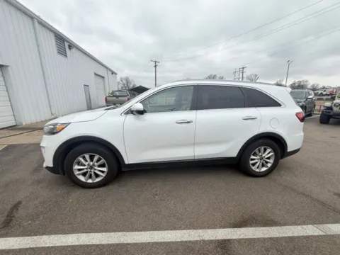 Photos of 2020 Kia Sorento EX for sale in West Memphis, AR at D3 Chrysler Dodge Jeep Ram