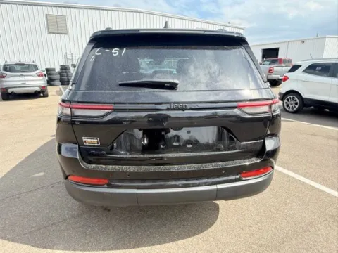 More photos of 2024 Jeep Grand Cherokee Altitude X at D3 Chrysler Dodge Jeep Ram, AR